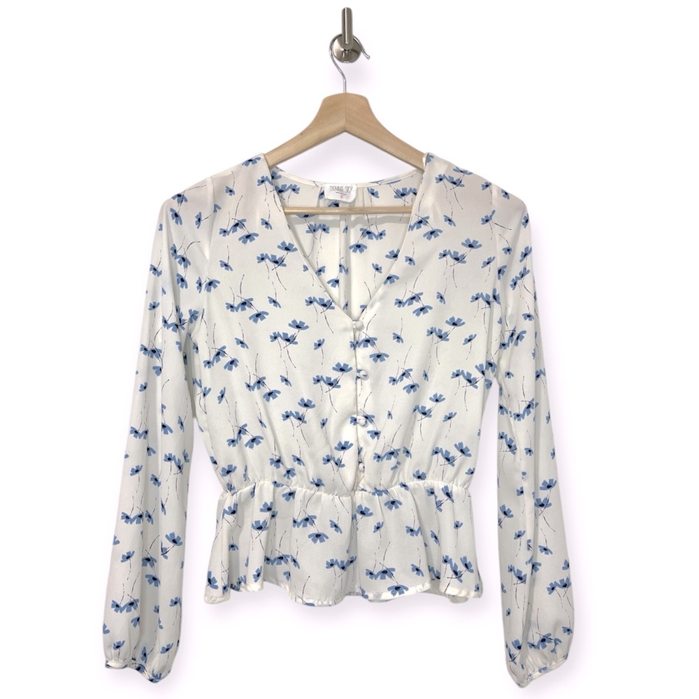 Sienna Sky Blue White Floral Long Sleeve button Up V Neck Blouse Size Small S